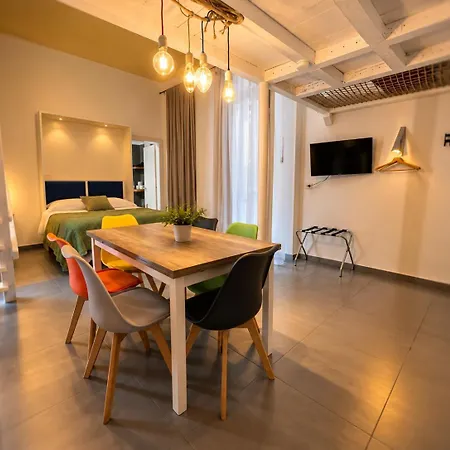 Appartement Il-terno All'8 Al Centro Storico Old Town Napels