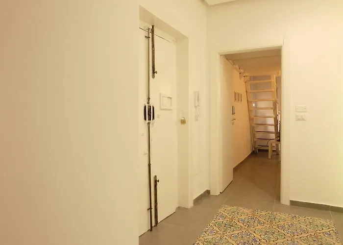 Il-terno All'8 Al Centro Storico Old Town Неаполь