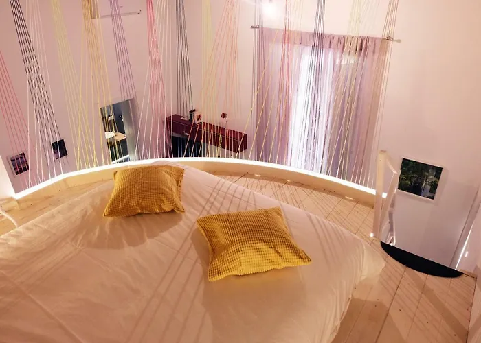 Il-terno All'8 Al Centro Storico Old Town * Неаполь